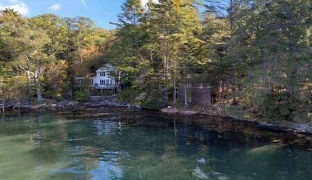 1920s Riverfront Cottage – Historic Maine Charm