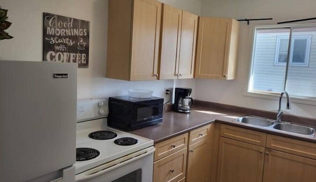 2 bdrm 716 23a ave n unit An