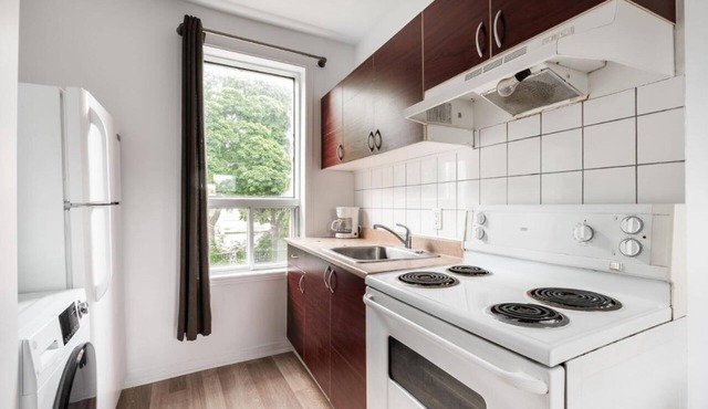 2 bedroom apartment