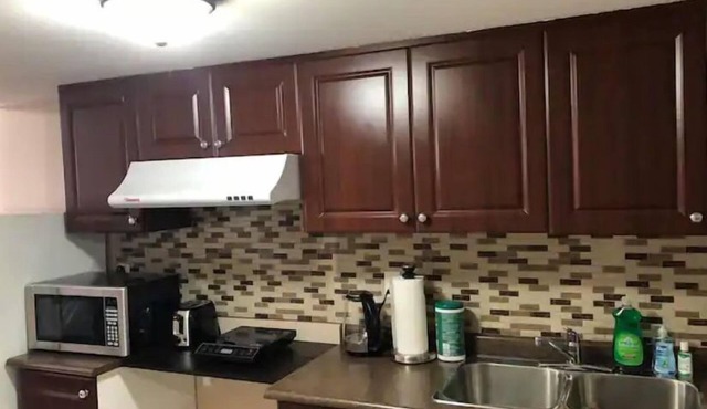 2 Bedroom suite in central Mississauga.