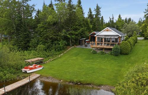 232 on the Lake, Spa, Ski, Golf, Snowmobile