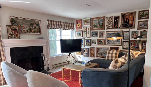 3 bedroom beautiful condo with Pool/lake/tennis courts access