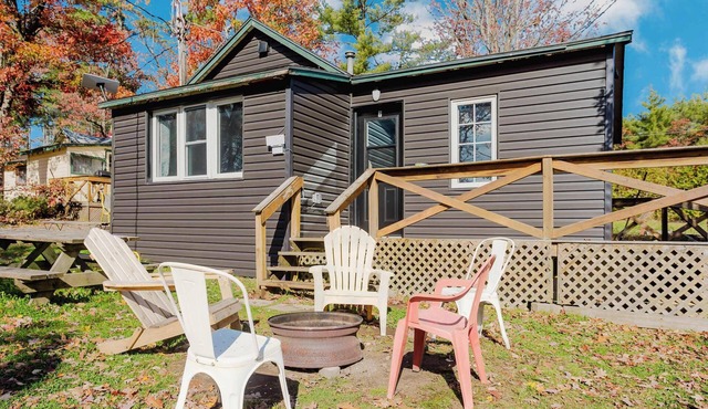 3-Bedroom Cottage #7 - Austrian Pine