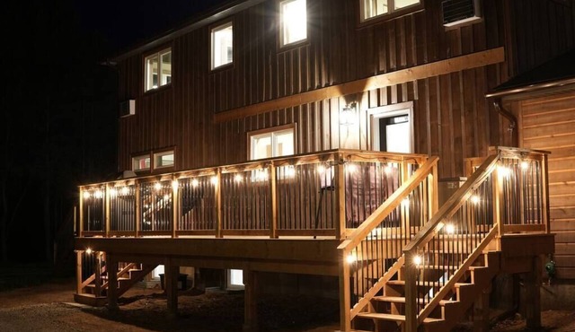 #3 Lodge Room (2 Double Beds)