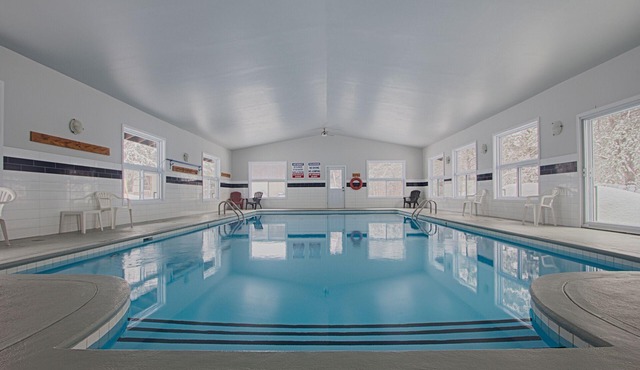 [302] 2 bedroom condo at Mont-Sainte-Anne & near Massif