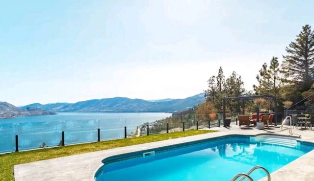 360 LAKE VIEWS + POOL + HOT TUB