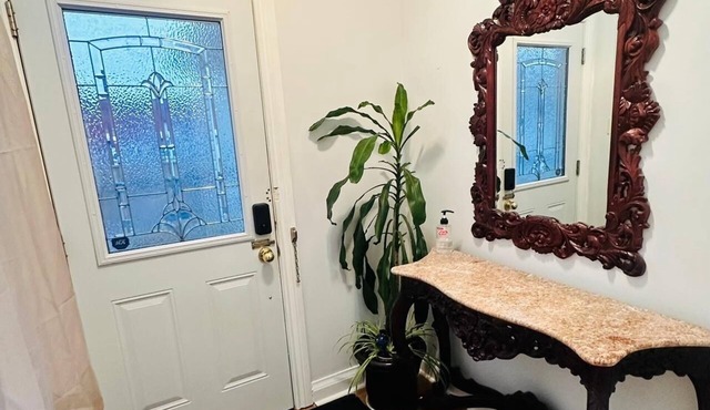 3Bedroom house - 5 to 10 Mins Walk to Falls!