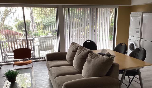 4 bedrooms suite surrounded by lots famous tourist attractions!