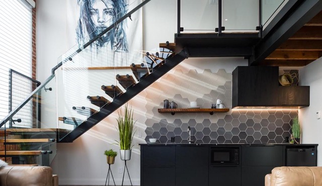 48 King West Boutique Hotel