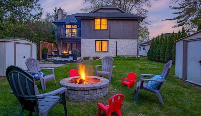 4BR Home w/Hot Tub, Firepit Near Innisfil Beach