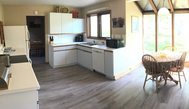 5 Bedroom Cottage on Georgian Bay - The Victoria