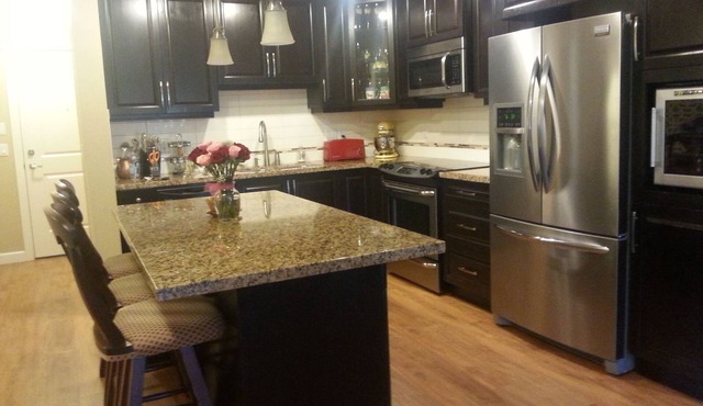 5 minutes to the Langley Event Center, Freeway, Shopping and Restaurants