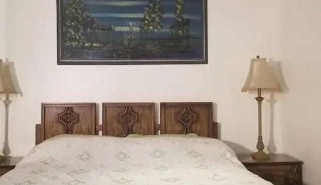 5 Star Basement Apartments #5