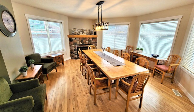7BD | Family & Friends | 360 Views ! | A/C |Sauna