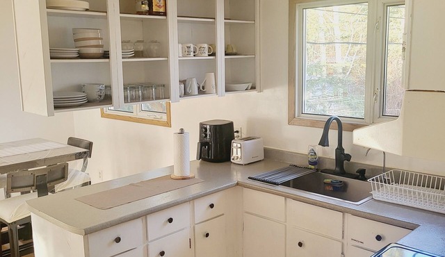 A Cozy Home for a Getaway in Haines Junction