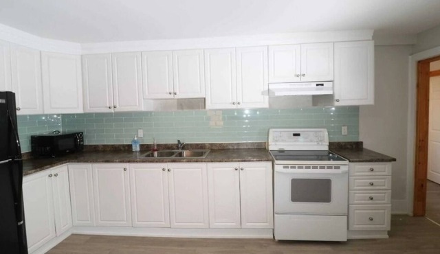 A.M Cozy Home A beautiful century home with 3 bedroom