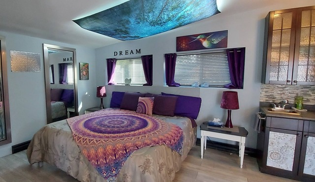 A spa adult style Suite with outdoor hot tub & seasonal lap-size pool