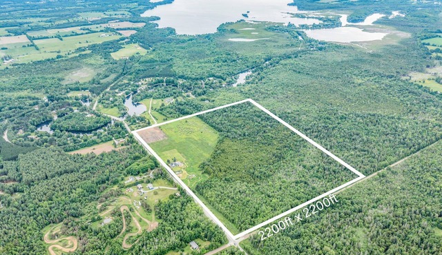 AAA Luxury Farmhouse/Cottage at a Farm, Beach and boat launch 8 minutes