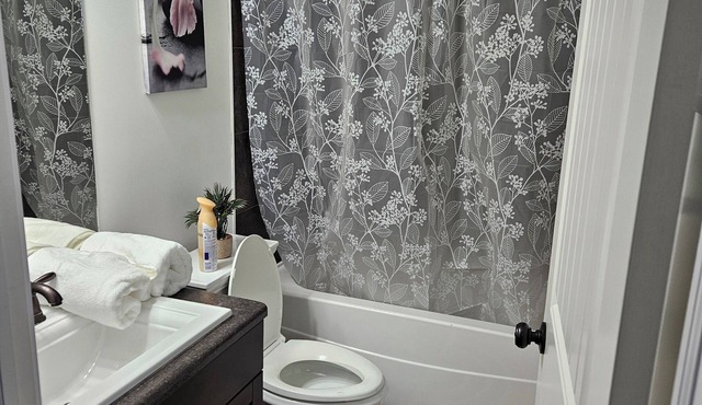 Affordable Luxury Rutherford Home Near Airport & South Common