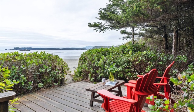 Alaqua on the Beach-N Chesterman, hot tub, firepit