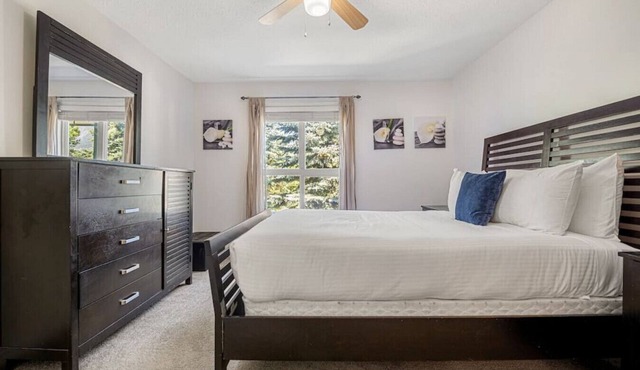 Alpine Retreat | Pool | Hot Tub | Affordable