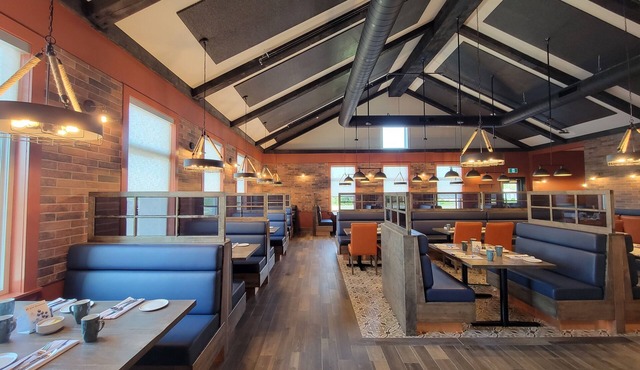 Amsterdam Inn & Suites, an Ascend Collection Hotel