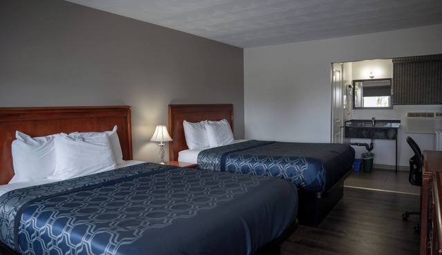 Aquarius Motel