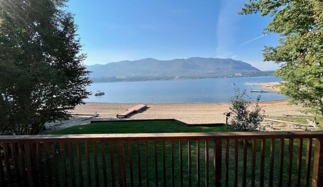 Beach House with Private Dock and Sandy Beach