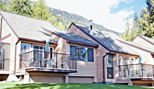 Beautiful 1 bedroom unit at resort, sleeps 4