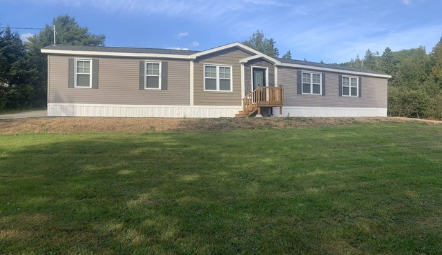 Beautiful 3 Bedroom, 2 full Bathroom cottage in Boylston, Guysborough.
