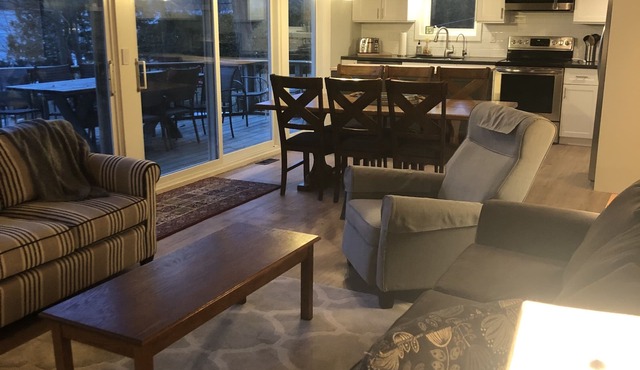 Beautiful 4 Bedroom Home on Lake Eugenia