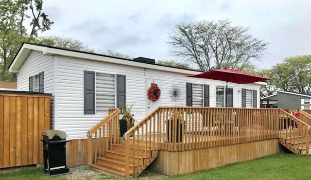 Beautiful Cottage in Niagara on the Lake