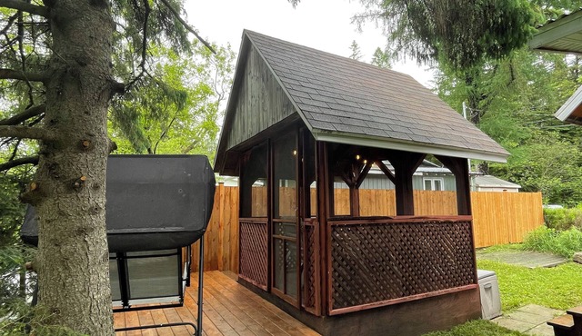 Beautiful chalet near a stream for a calm and quite retreat