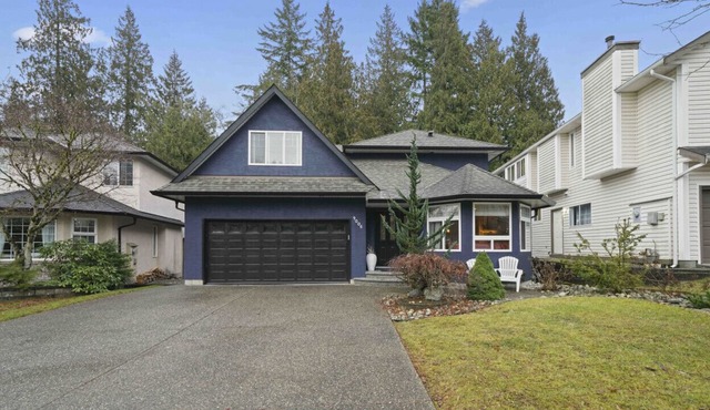 Beautiful Four Bedroom Home in Walnut Grove