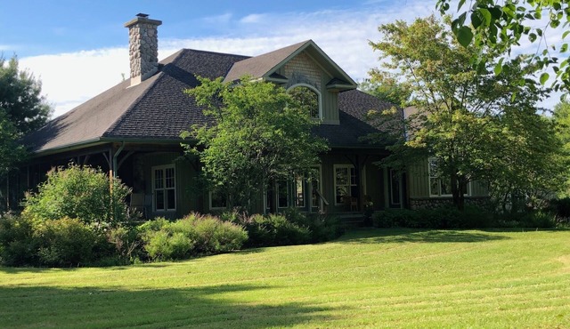 Beautiful Muskoka Cottage for Rent