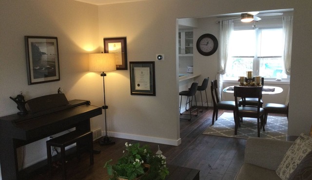 Beautiful North End Executive Retreat