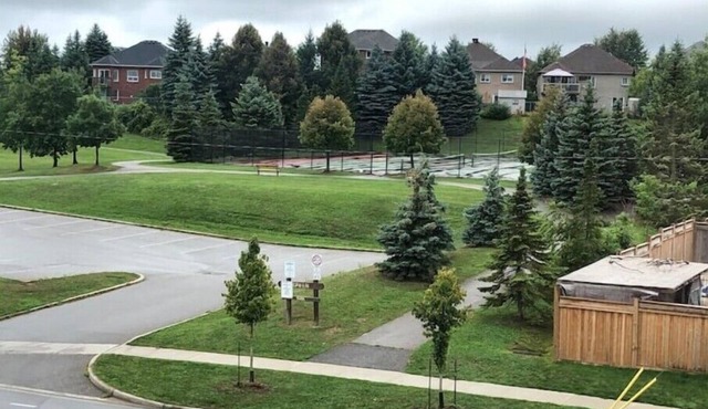 Beautiful Open concept 3 bedroom townhouse