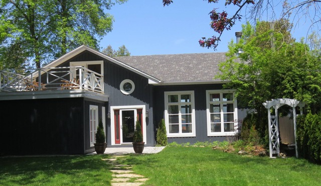 Beautiful Water Front Property In Big Bay Point, Only 1 Hr. From Toronto