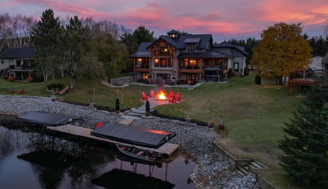 Black Bear Lodge River Retreat