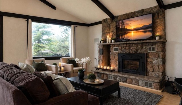 Blue Mountain Chalet