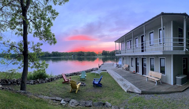 Boat House with panoramic views and balcony