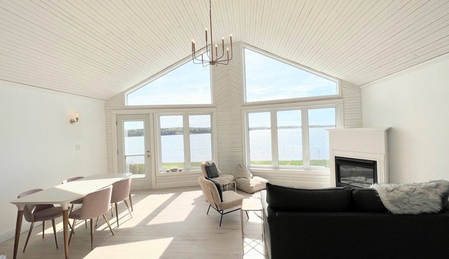 Booking Summer 2025! WATERFRONT 3BDRM BRACKLEY BAY with A/C