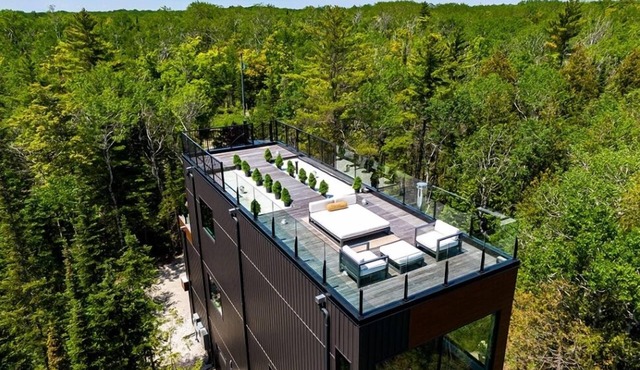 Borchardt Lookout | Modern Escarpment Retreat