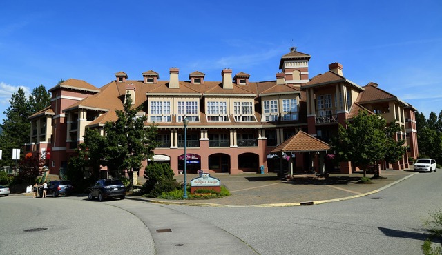Borgata Lodge
