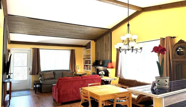 Boulder Oaks Getaway
