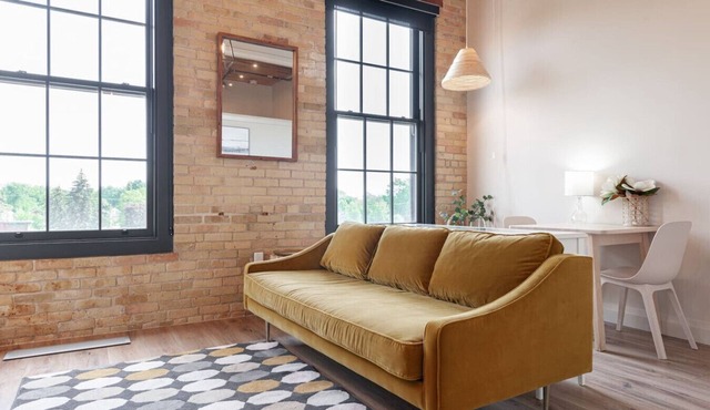Bradshaw Lofts: The Foundry