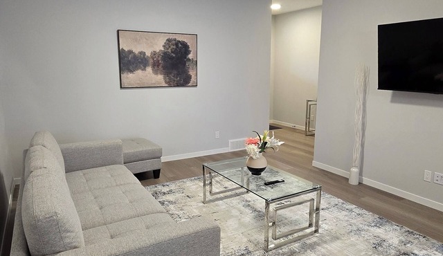 Brand new 4-Brm + Den main floor unit in quiet community. Sleeps up to 10.