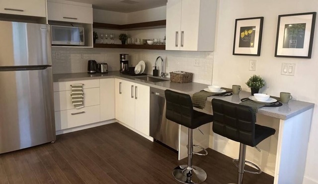 Brand New Oakville Apartment Unit