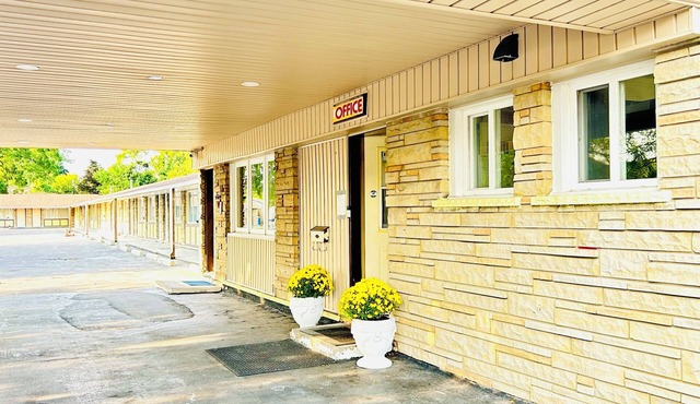 Brant Inn