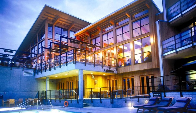 Brentwood Bay Resort - Adults Only - 16 and Older